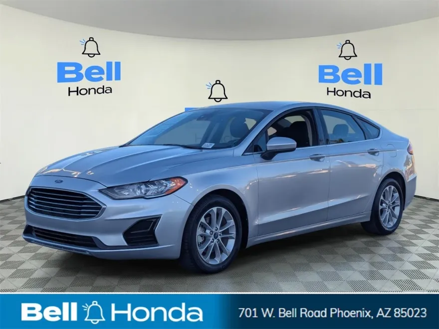 2019 Ford Fusion SE photo 1