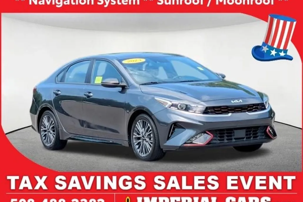 2023 Kia Forte GT-Line photo 1