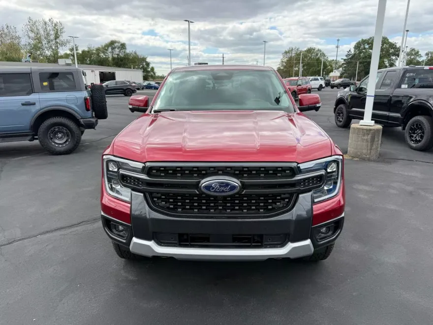 2025 Ford Ranger Lariat photo 1