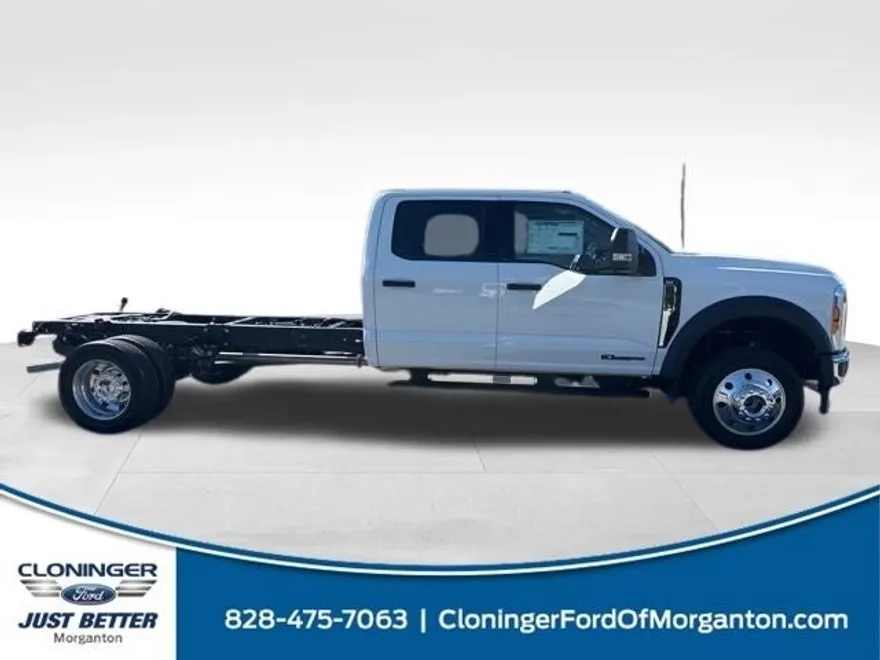 2025 Ford F-450 photo 1