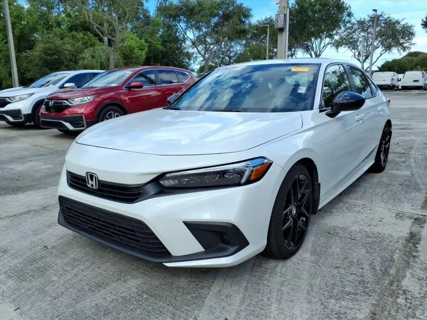2024 Honda Civic Sport photo 1