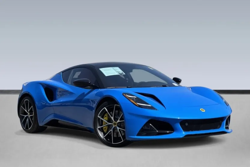 2024 Lotus Emira First Edition photo 1