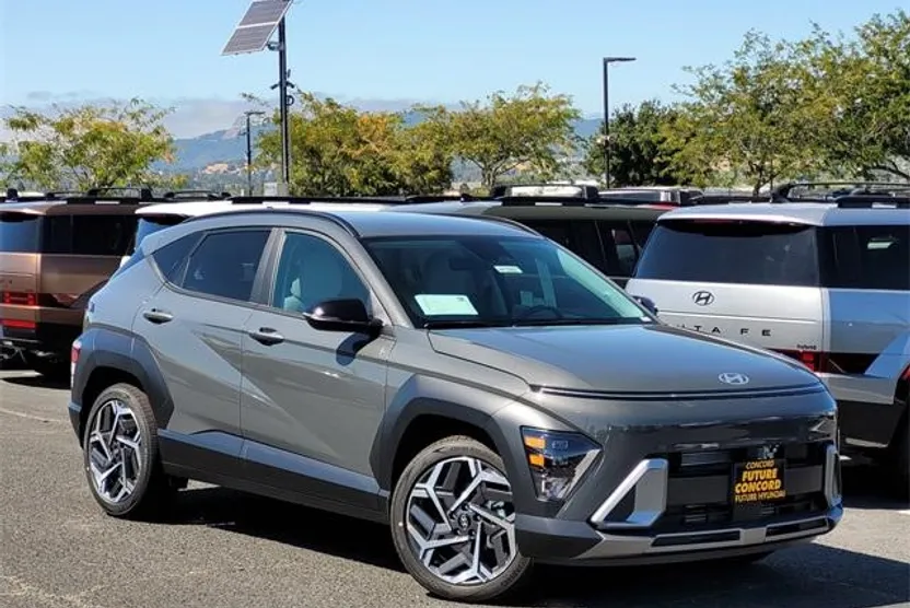 2026 Hyundai Kona SEL photo 1