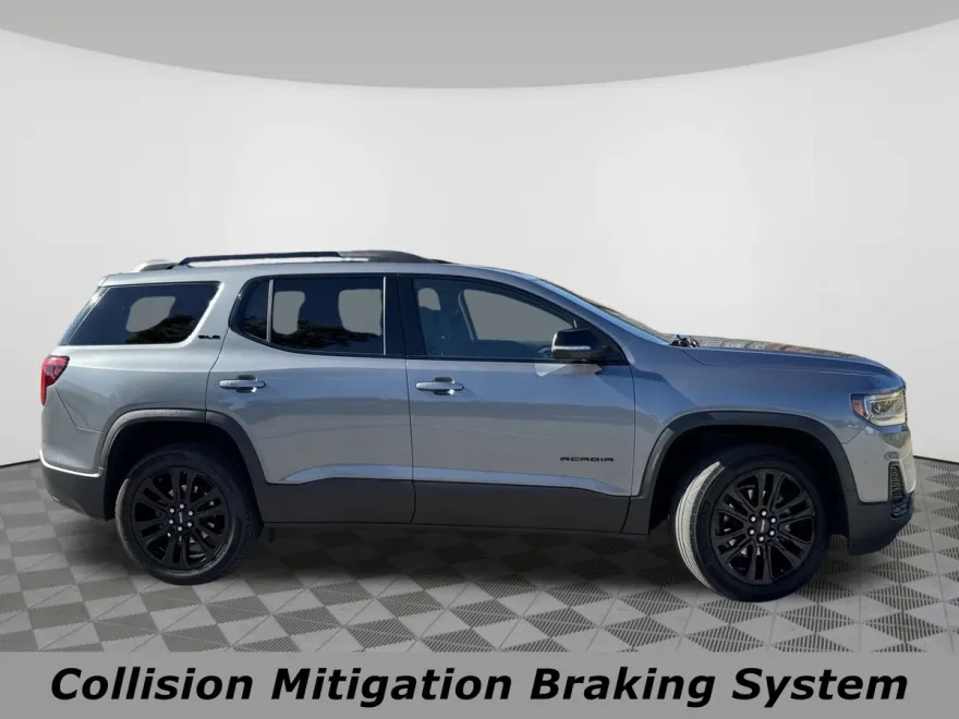 2022 Gmc Acadia SLE photo 1