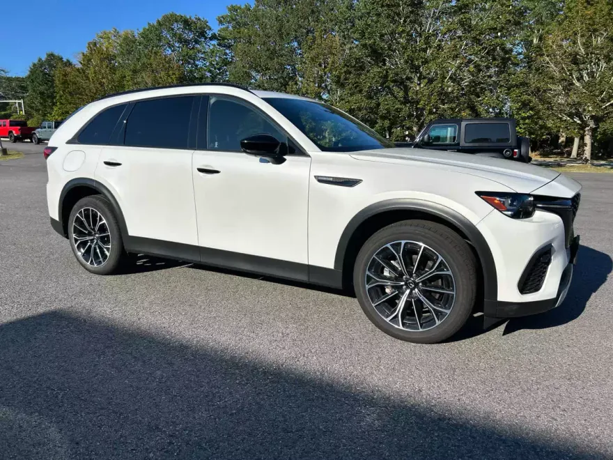 2025 Mazda CX-70 Plug-in Hybrid Premium Plus photo 1