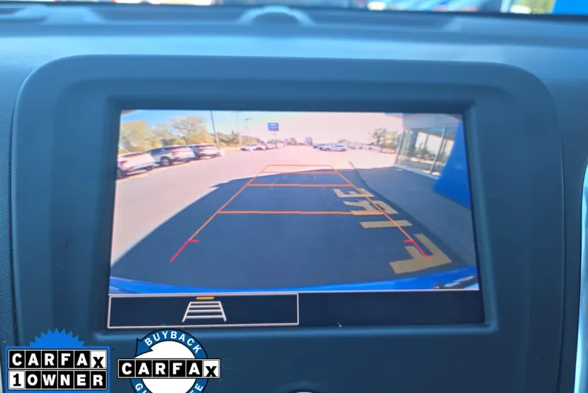 2024 Chevrolet Equinox LS photo 1