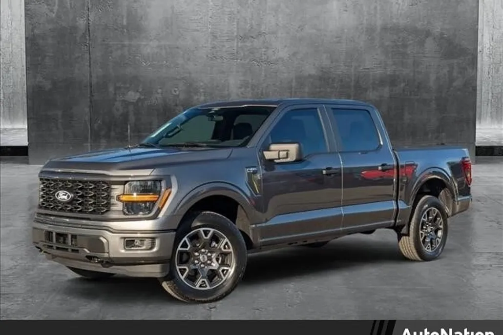 2025 Ford F-150 STX photo 1