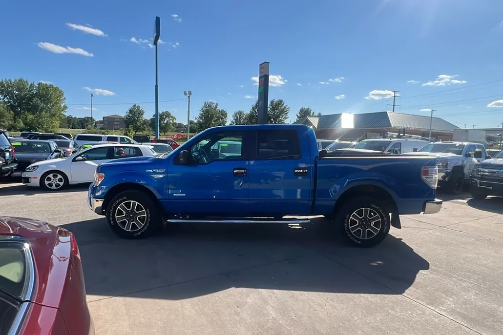 2014 Ford F-150 photo 1