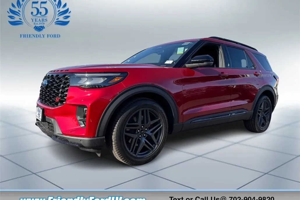 2025 Ford Explorer ST photo 1