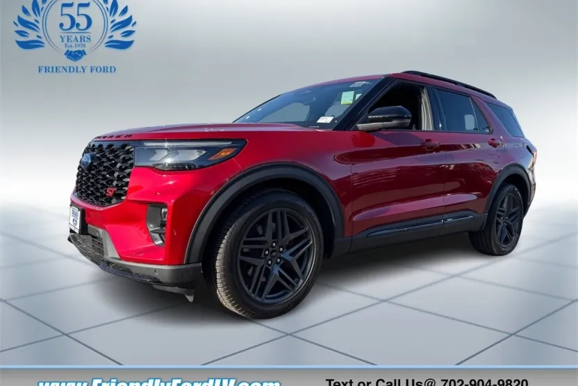 2025 Ford Explorer ST photo 1