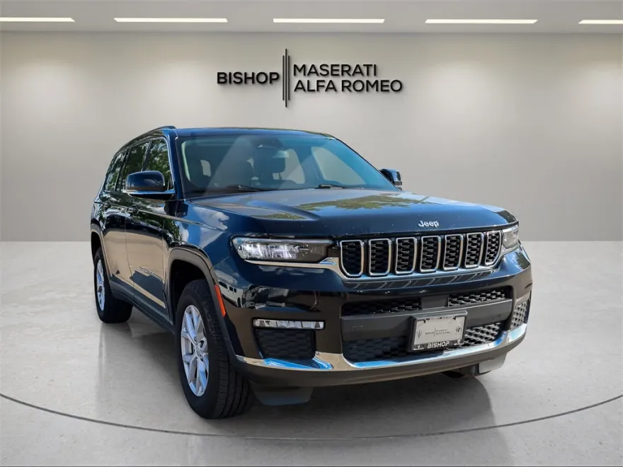 2022 Jeep Grand Cherokee Limited photo 1