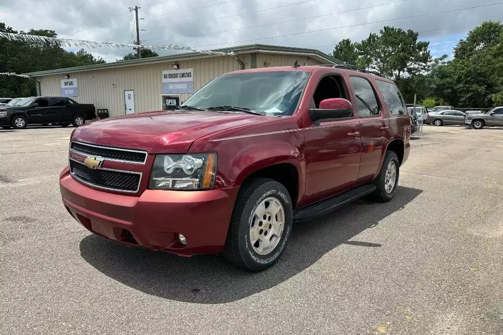 2009 Chevrolet Tahoe LT photo 1