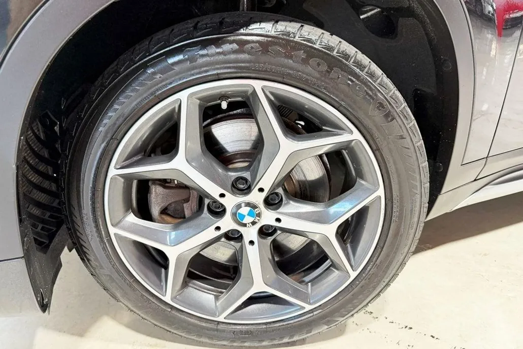 2016 Bmw X1 xDrive28i SAV photo 1