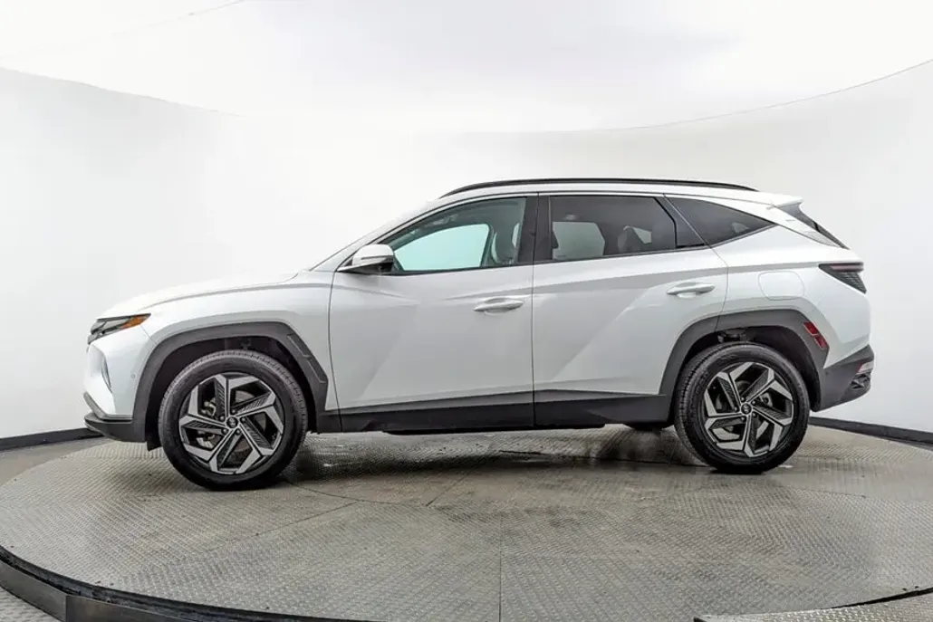 2023 Hyundai Tucson Limited photo 1
