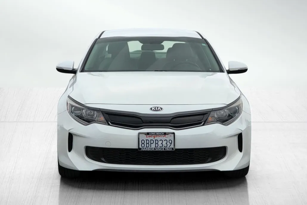 2017 Kia Optima Hybrid EX photo 1