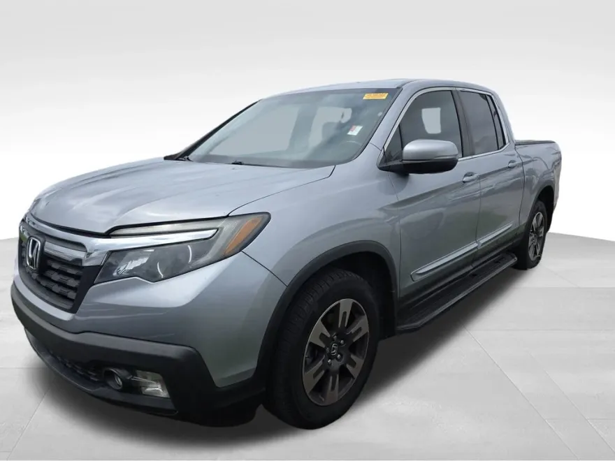 2019 Honda Ridgeline RTL-T photo 1