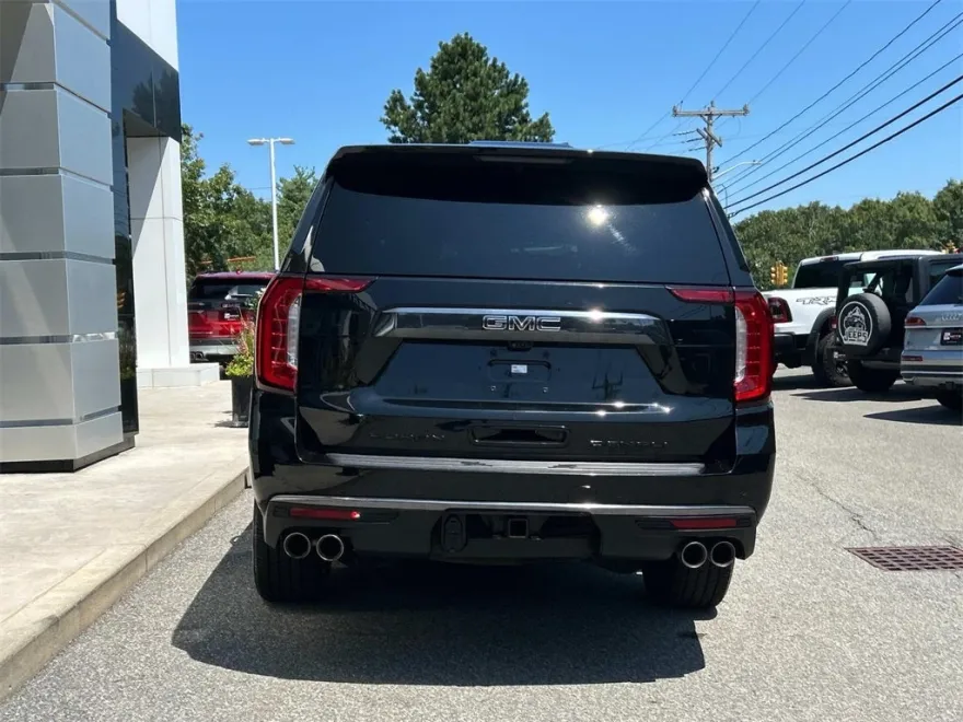 2023 Gmc Yukon XL Denali Ultimate photo 1
