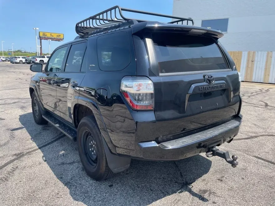 2020 Toyota 4Runner Venture Special Edition 4WD photo 1
