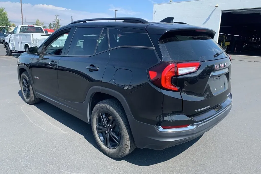 2023 Gmc Terrain AT4 photo 1