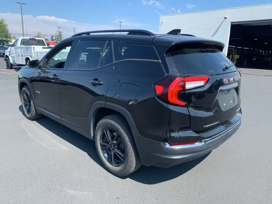 2023 Gmc Terrain AT4 photo 1