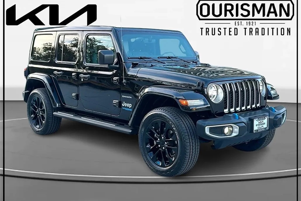 2022 Jeep Wrangler Unlimited 4xe Sahara photo 1