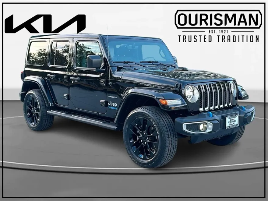 2022 Jeep Wrangler Unlimited 4xe Sahara photo 1