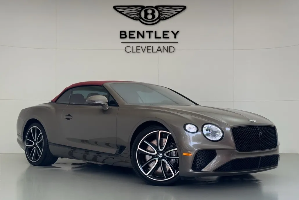 2024 Bentley Continental GTC V8 photo 1