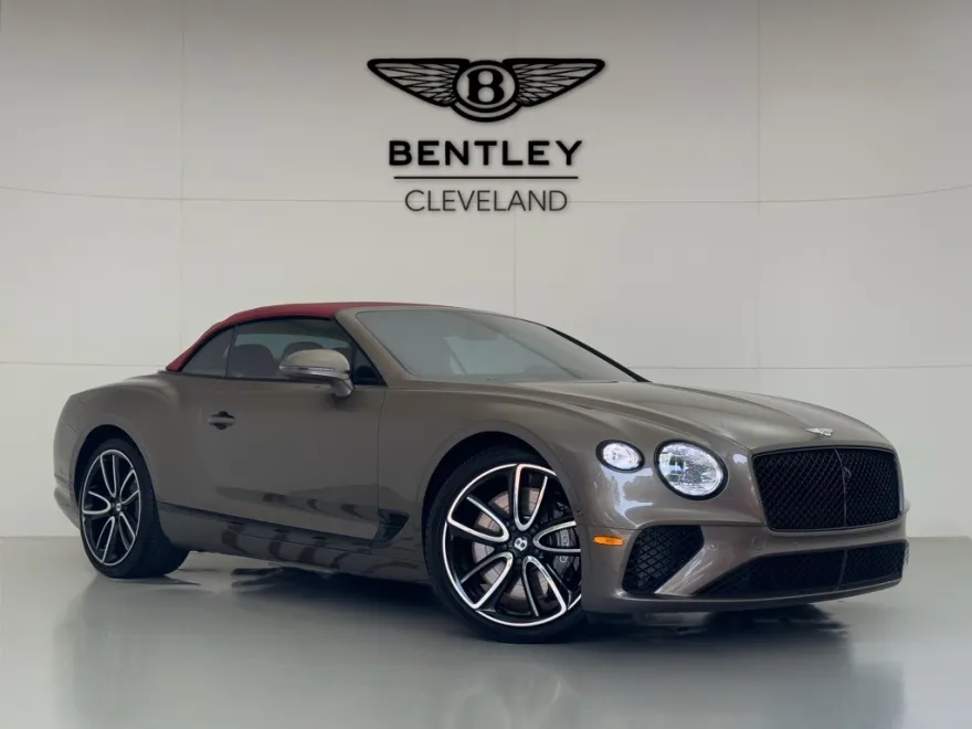 2024 Bentley Continental GTC V8 photo 1