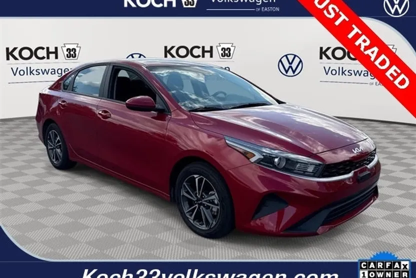 2024 Kia Forte LXS photo 1