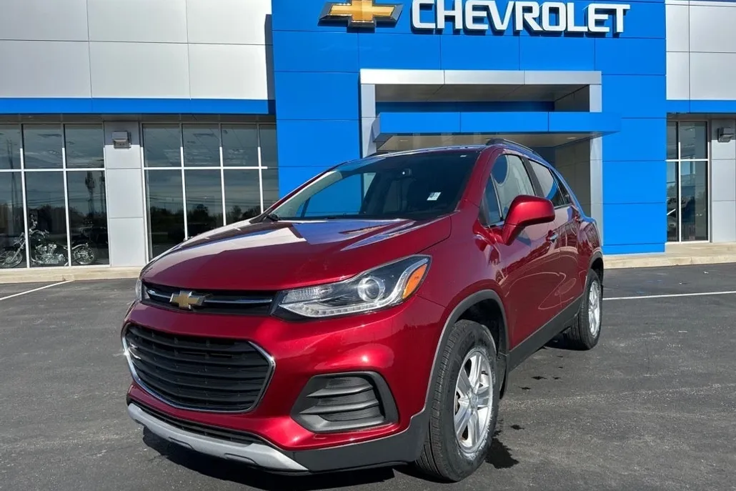 2019 Chevrolet Trax LT photo 1