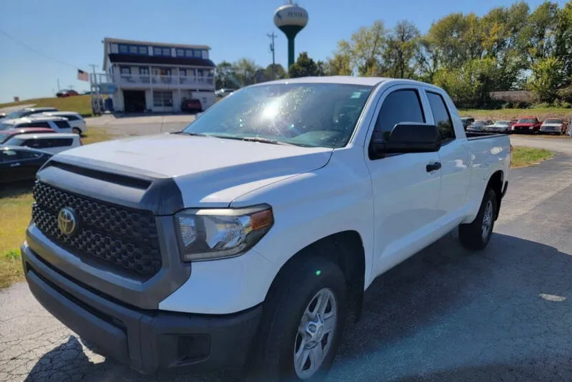 2018 Toyota Tundra SR photo 1