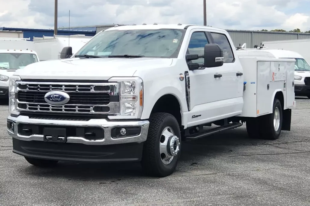2025 Ford F-350 XL photo 1