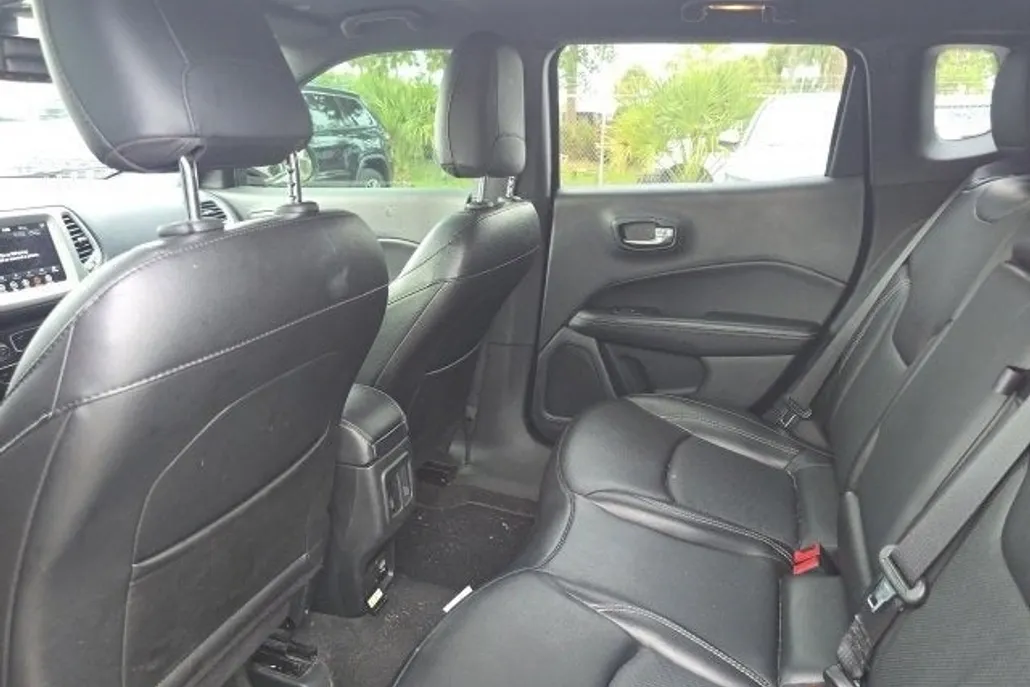 2021 Jeep Compass Special Edition photo 1