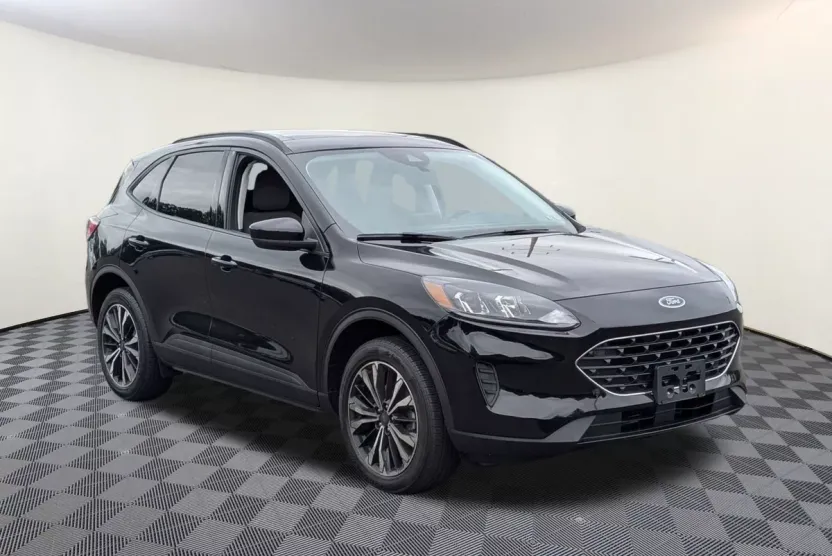 2022 Ford Escape SE photo 1