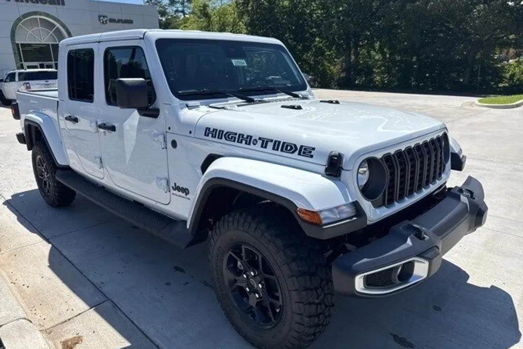 2025 Jeep Gladiator Sport photo 1