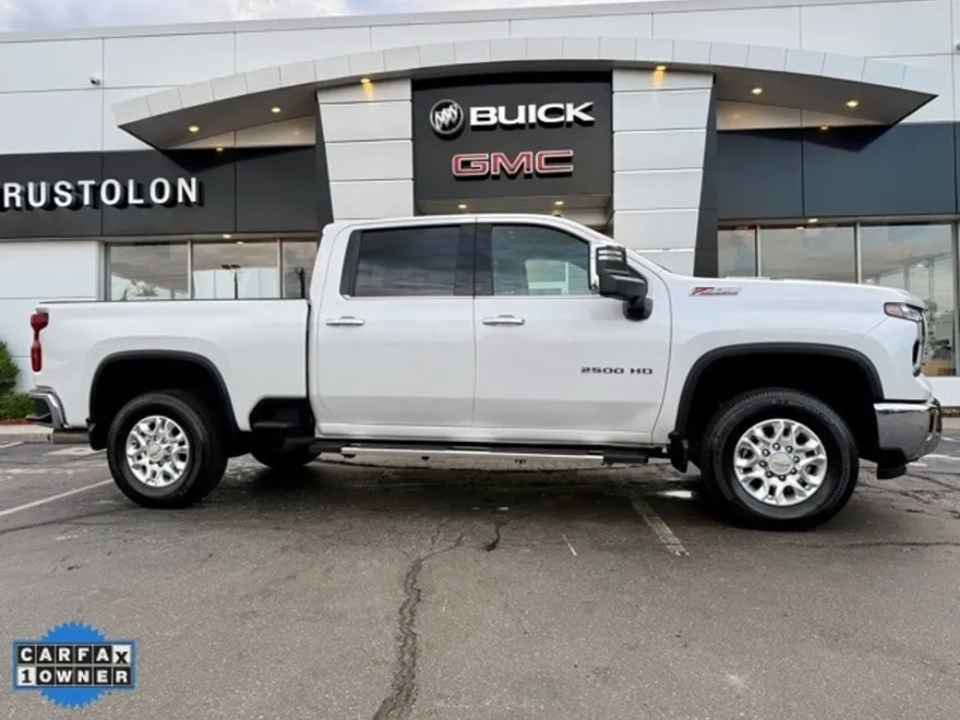 2024 Chevrolet Silverado 2500HD LTZ photo 1