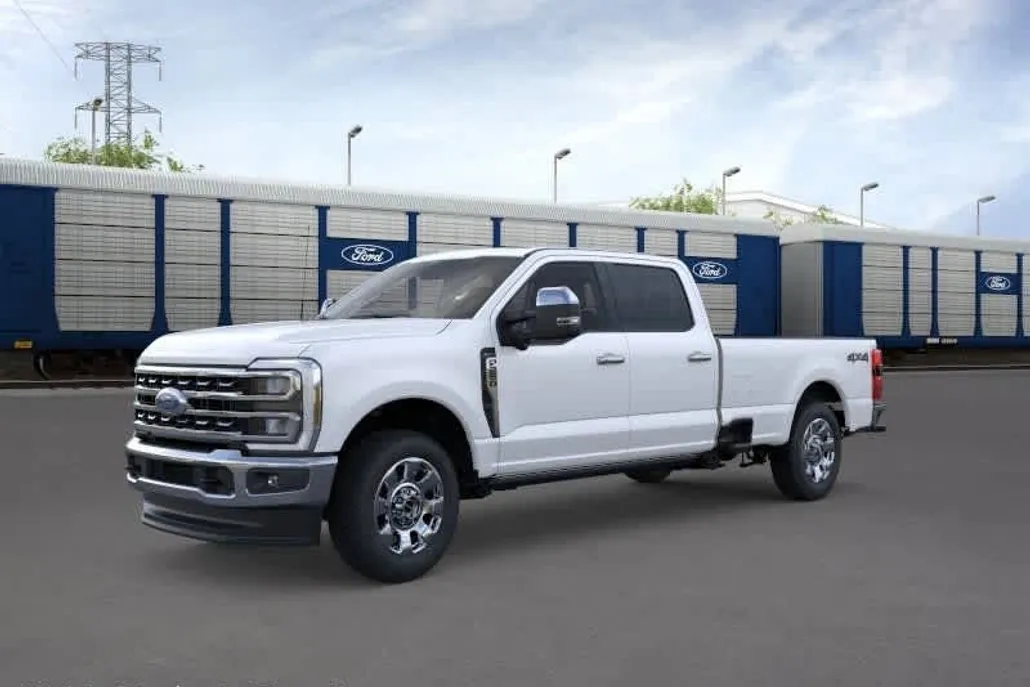2026 Ford F-250 Lariat photo 1