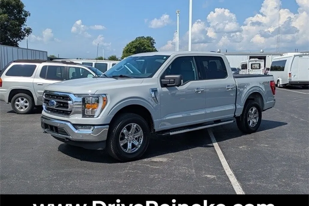 2023 Ford F-150 XLT photo 1