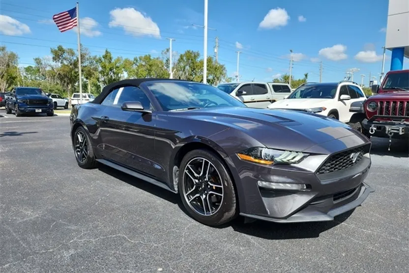 2023 Ford Mustang EcoBoost Premium photo 1