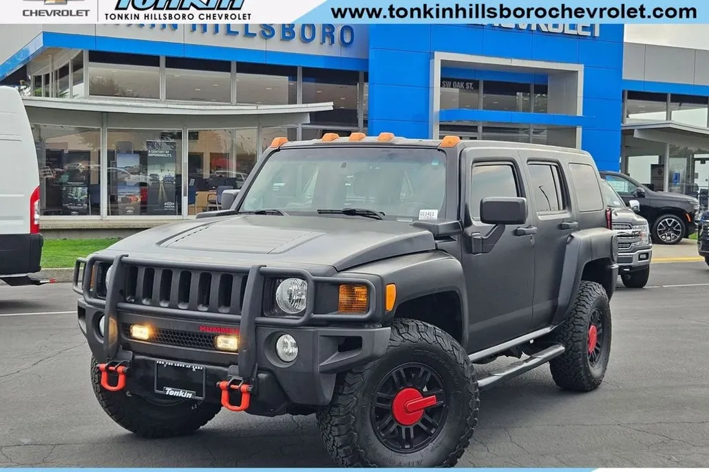 2008 Hummer H3 Luxury photo 1