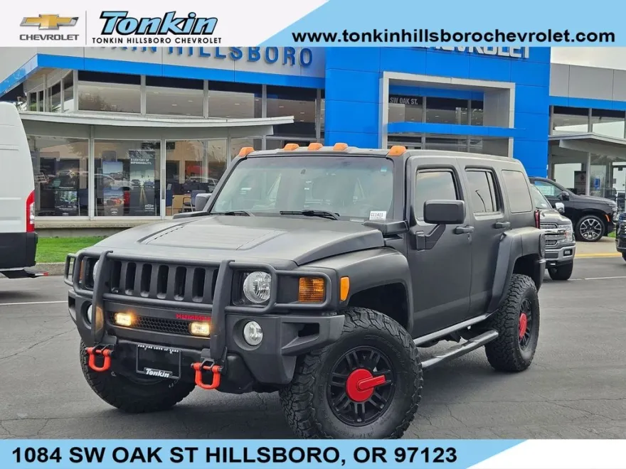 2008 Hummer H3 Luxury photo 1