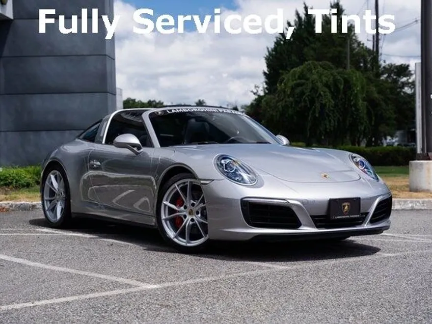 2019 Porsche 911 Targa 4S photo 1