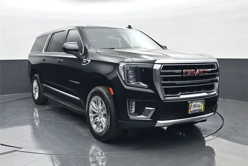 2024 Gmc Yukon XL SLT photo 1