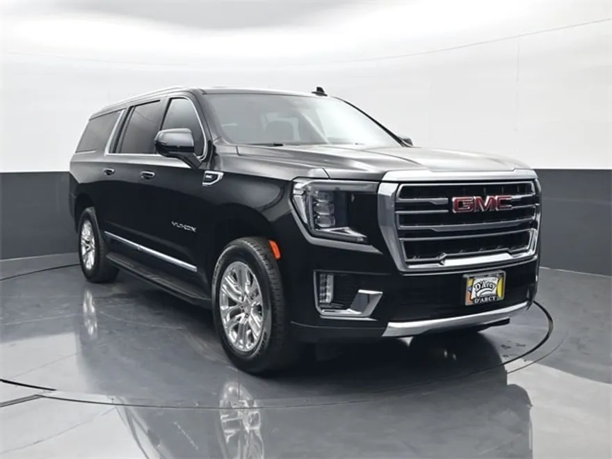 2024 Gmc Yukon XL SLT photo 1