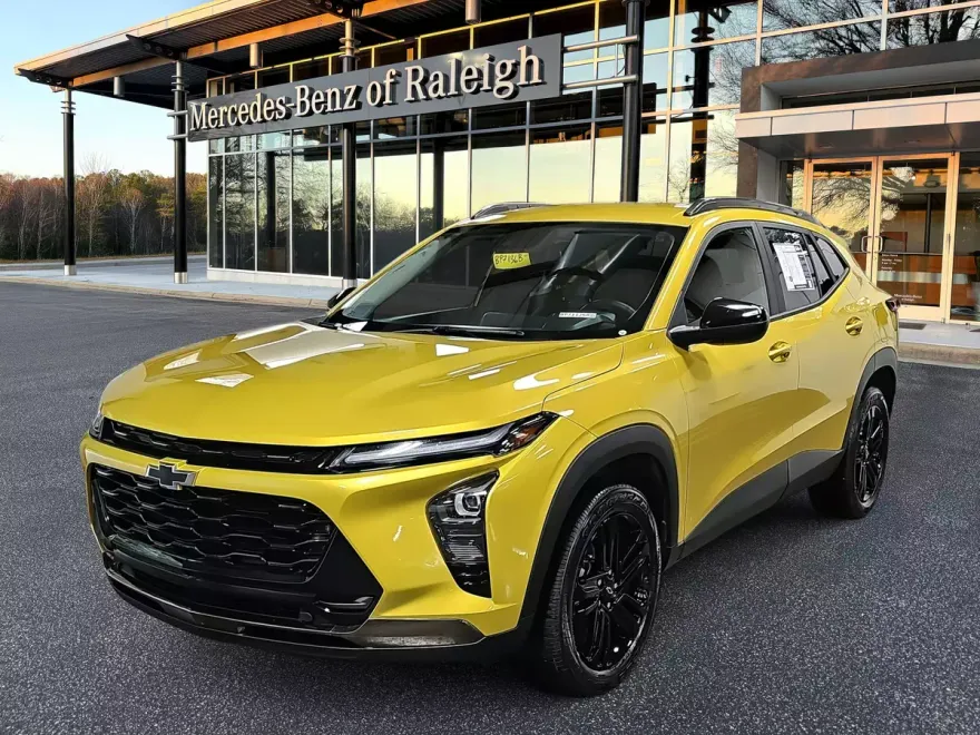 2024 Chevrolet Trax ACTIV photo 1