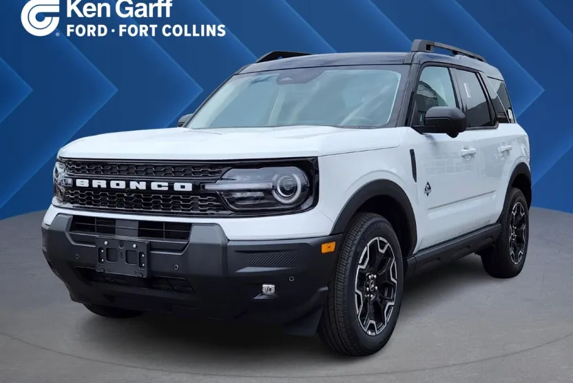 2025 Ford Bronco Sport Outer Banks photo 1