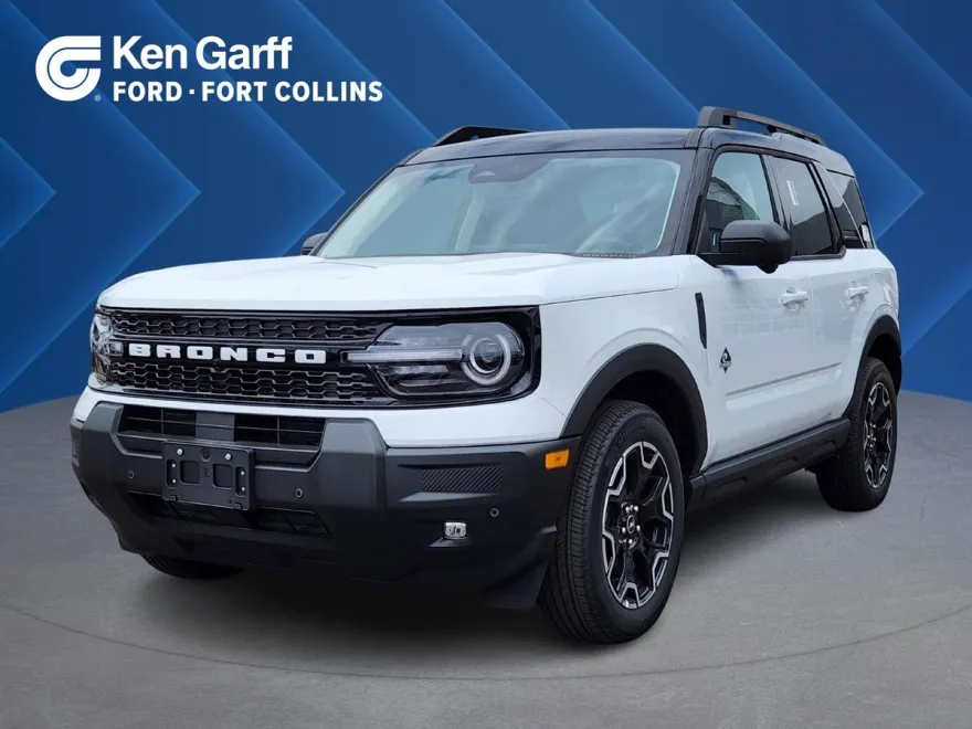 2025 Ford Bronco Sport Outer Banks photo 1