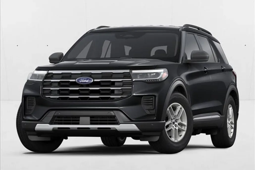 2025 Ford Explorer photo 1