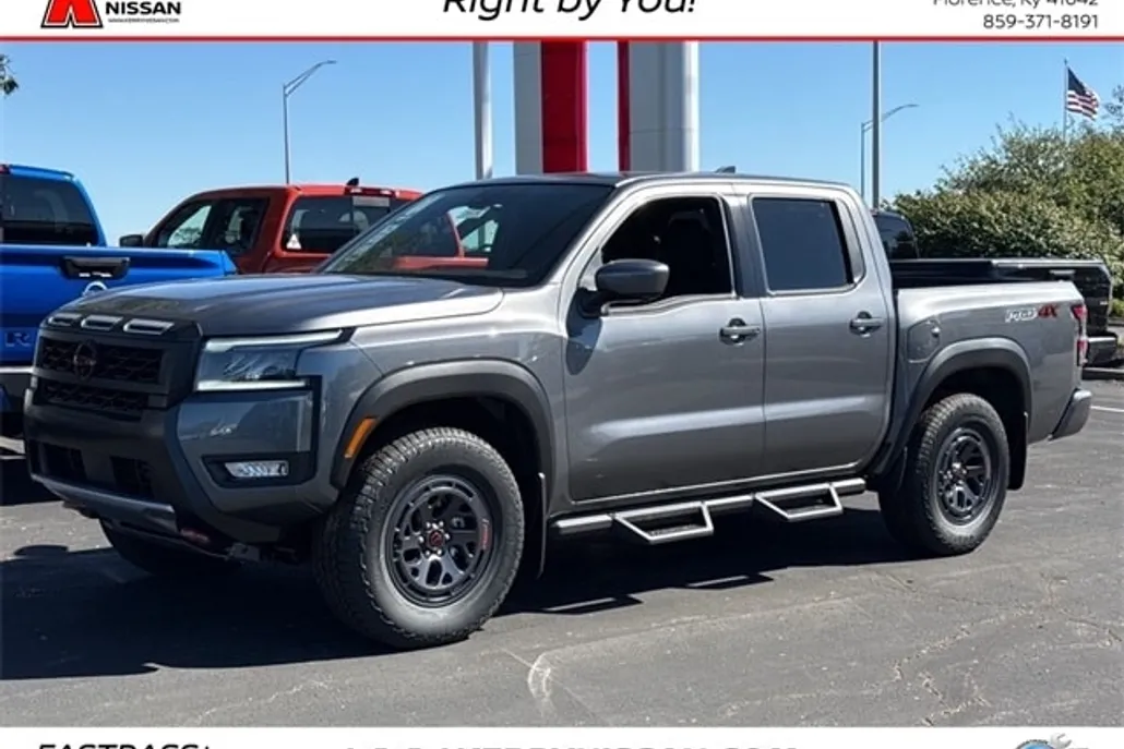 2026 Nissan Frontier PRO-4X photo 1
