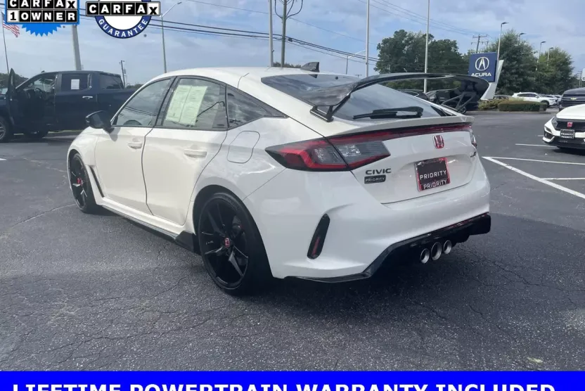 2025 Honda Civic Type R photo 1